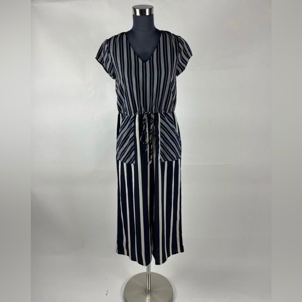 Lucer  Women’s Navy Blue and White Striped Side Pockets V-Neck Midi Jumpsuit